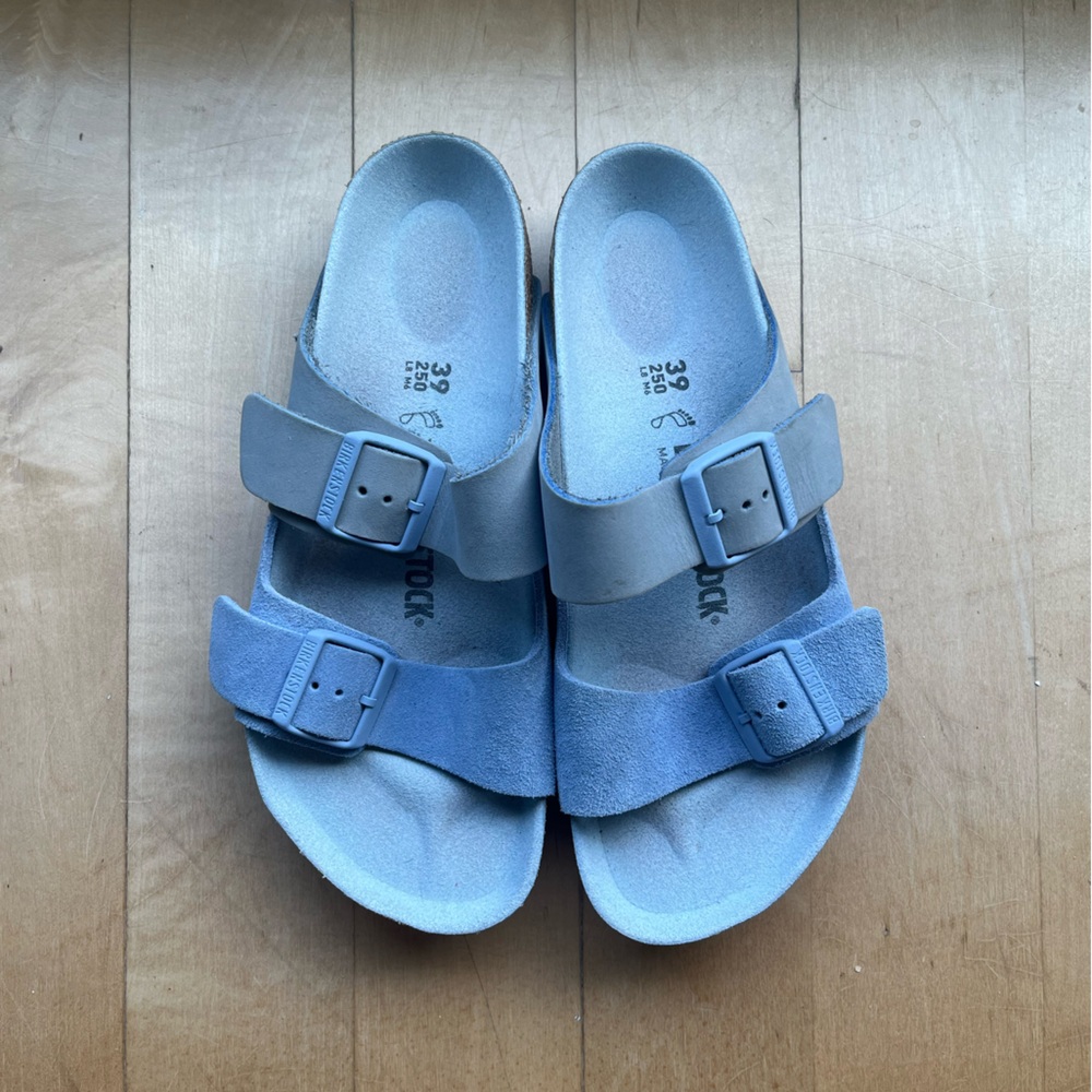 Two-tone Birkenstock Arizona Split Sandals